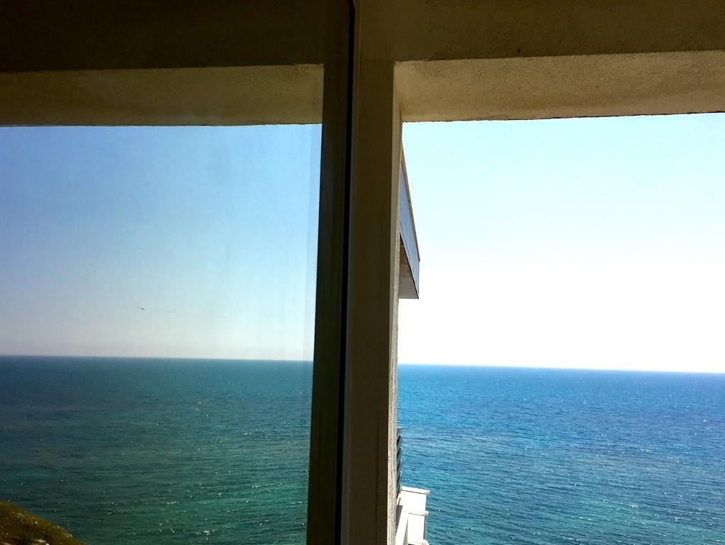West Beach Apartment Дуррес Экстерьер фото