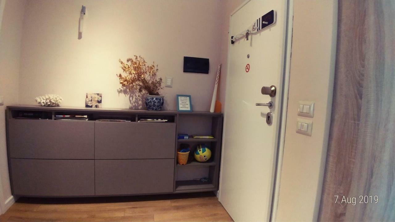 West Beach Apartment Дуррес Экстерьер фото